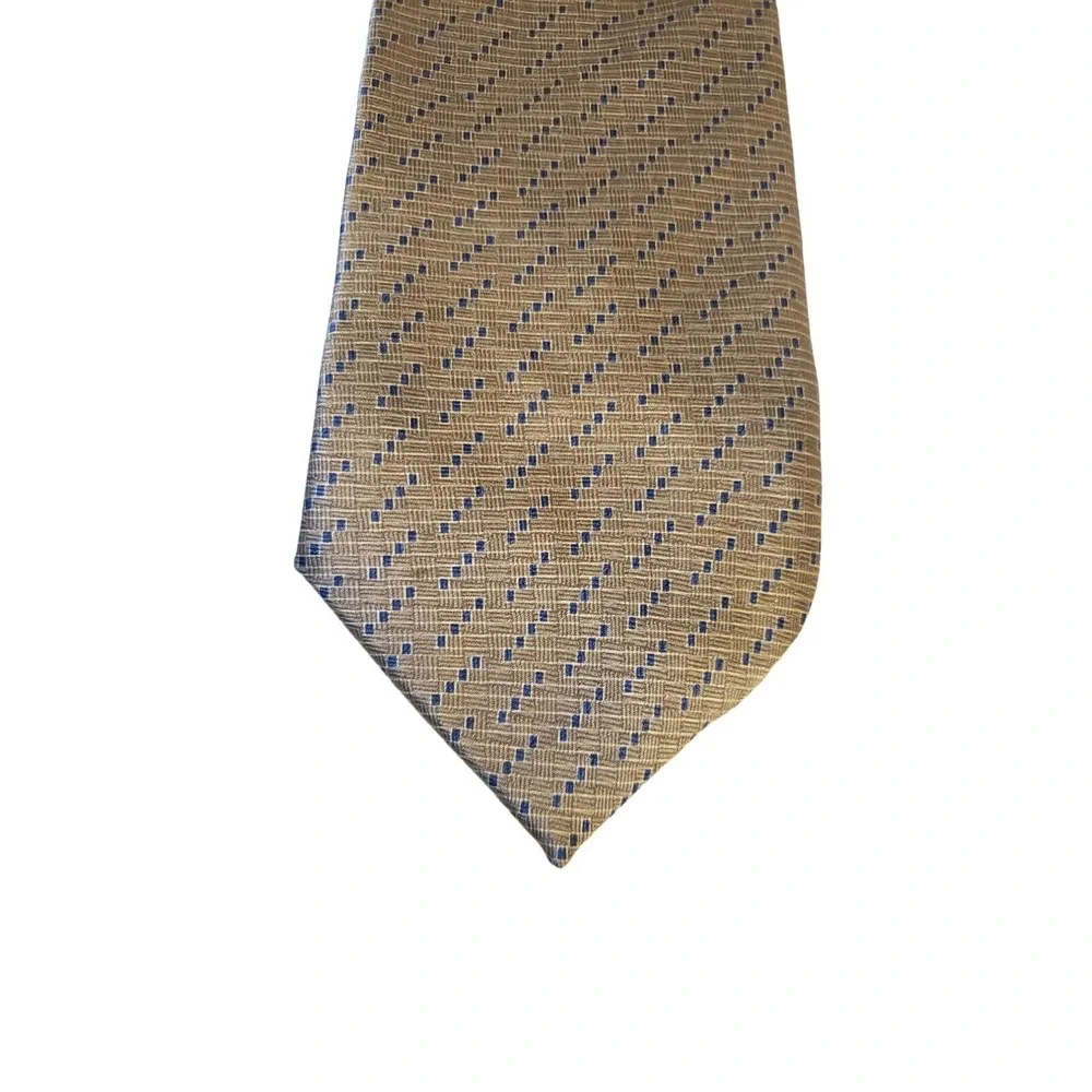 Croft & Barrow Private Stock Men's Necktie Gold with Blue Polka Dot Pattern Silk
